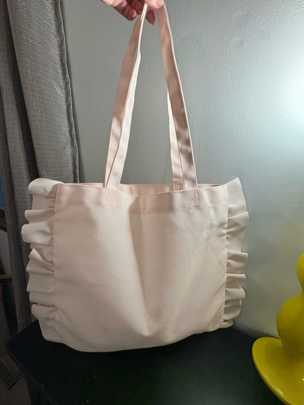 Bath & Body Works Blush Pink Ruffle Tote - Picture 2 of 5